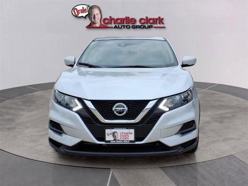Used 2021 Nissan Rogue Sport S image 8