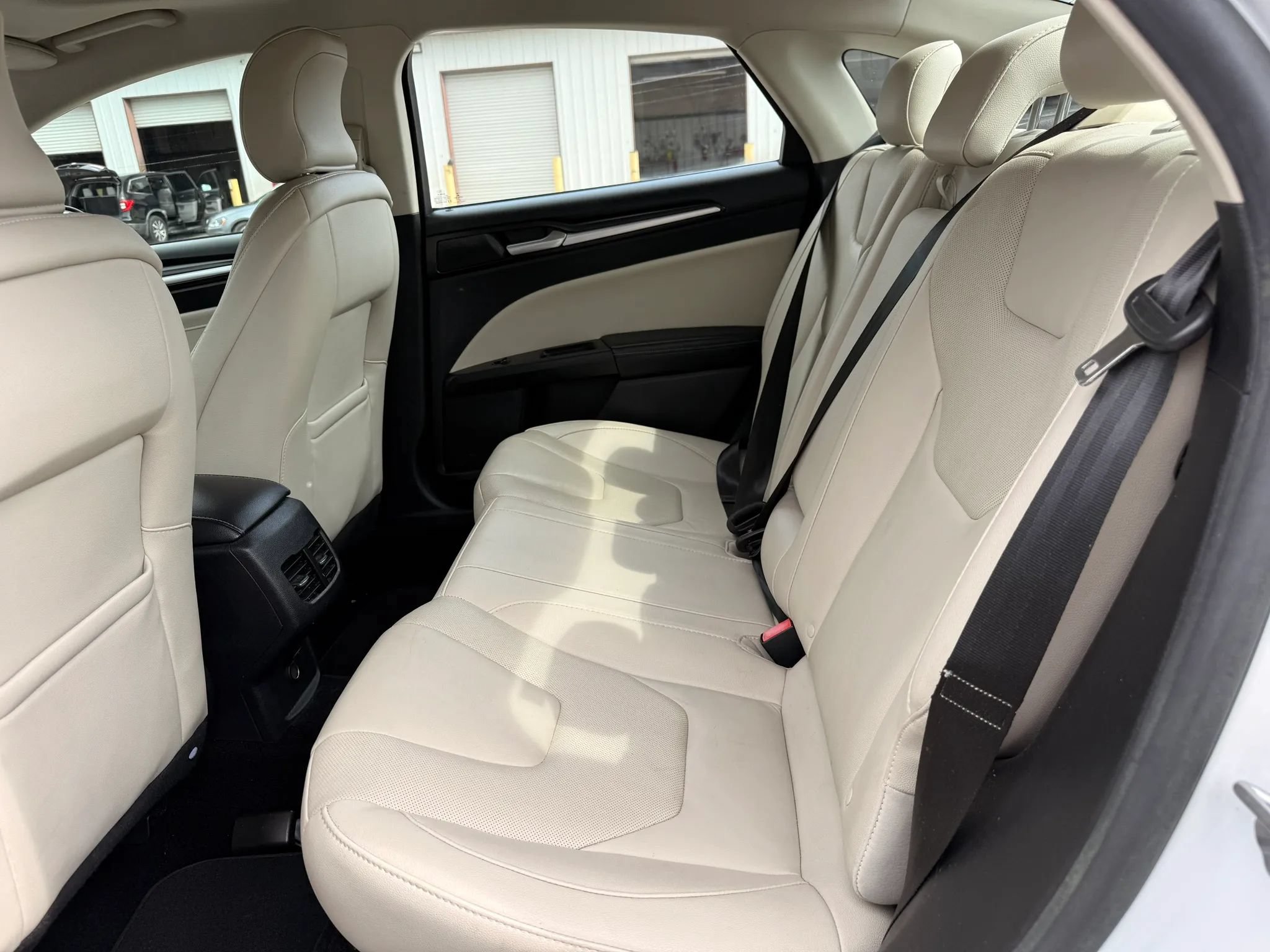 Used 2018 Ford Fusion Titanium AWD/4WD image 21