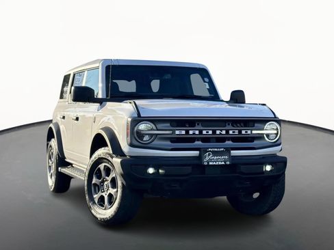 Used 2021 Ford Bronco Big Bend image 2