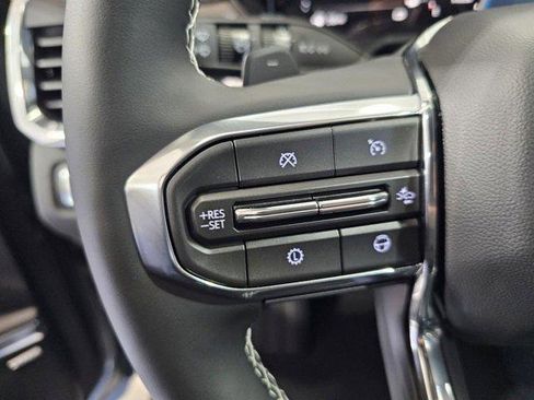 New 2026 GMC Acadia Denali w/ Super Cruise Package image 30