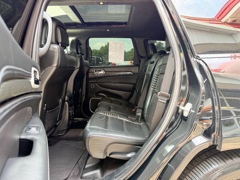 Used 2018 Jeep Grand Cherokee Trackhawk AWD/4WD image 29