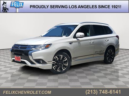 Used 2018 Mitsubishi Outlander SEL AWD/4WD image 1