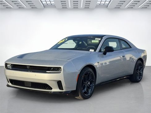 New 2025 Dodge Charger R/T w/ Sun & Sound Package image 7