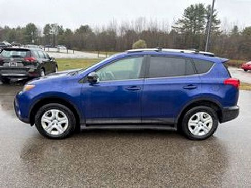 Used 2015 Toyota RAV4 LE AWD/4WD image 8