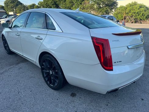 Used 2013 Cadillac XTS Platinum FWD image 6