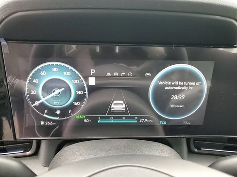 New 2025 Hyundai Elantra SEL image 19