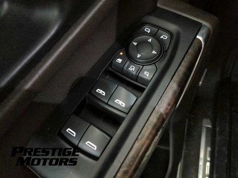 Used 2020 GMC Sierra 2500 Denali w/ Denali Ultimate Package AWD/4WD image 24