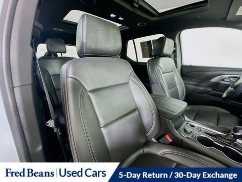 Used 2023 Chevrolet Traverse LT w/ LT Premium Package AWD/4WD image 37