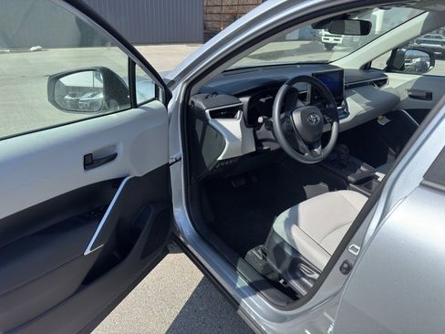 New 2026 Toyota Corolla Cross L image 9