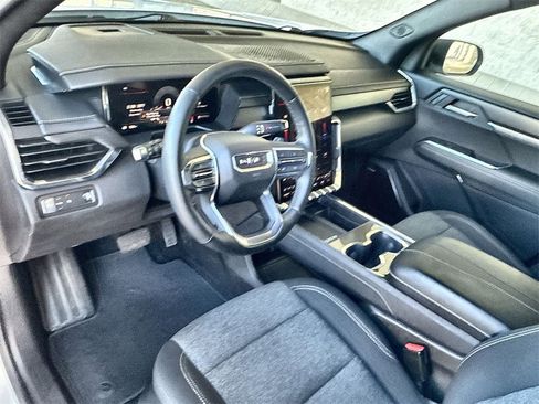 Certified 2025 GMC Acadia Elevation image 10