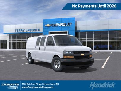 New 2025 Chevrolet Express 3500 Extended w/ Driver Convenience Package