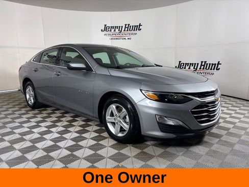Used 2024 Chevrolet Malibu LS image 4