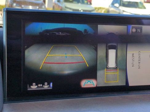 Used 2019 Lexus LX 570 4WD w/ Luxury Package image 20