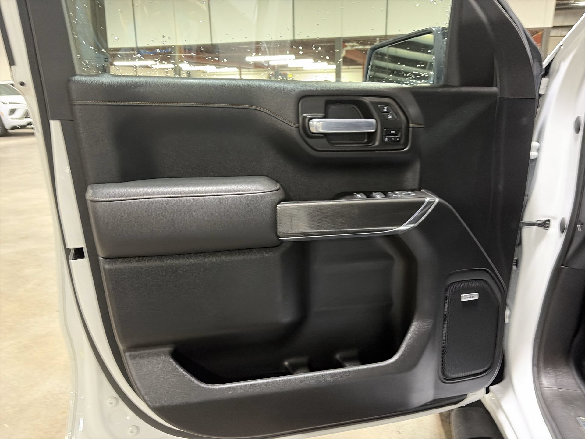 Used 2021 GMC Sierra 1500 AT4 w/ AT4 Carbonpro Edition AWD/4WD image 24
