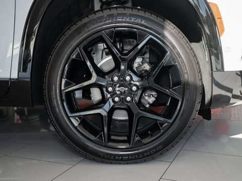 New 2026 Chevrolet Traverse RS image 7