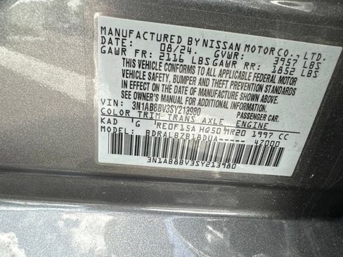 Used 2025 Nissan Sentra S FWD image 16