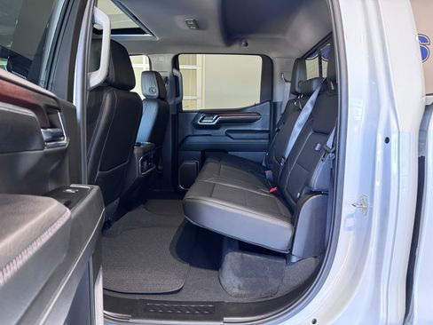 Certified 2024 GMC Sierra 1500 Denali image 12