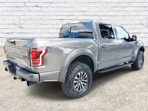 Used 2020 Ford F150 Raptor w/ Equipment Group 802A Luxury image 4