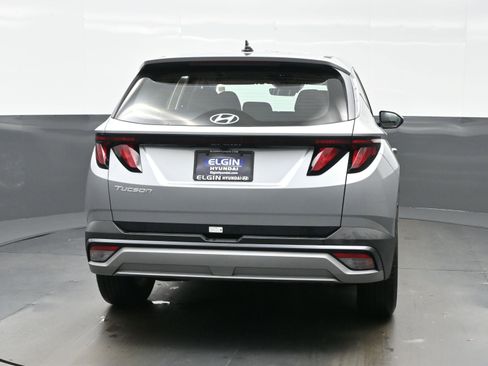 Certified 2026 Hyundai Tucson SE FWD image 5