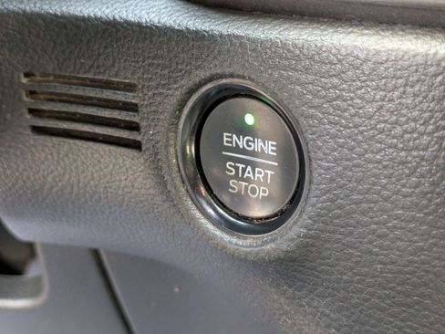 Used 2019 Ford Ranger Lariat w/ Equipment Group 501A Mid image 21