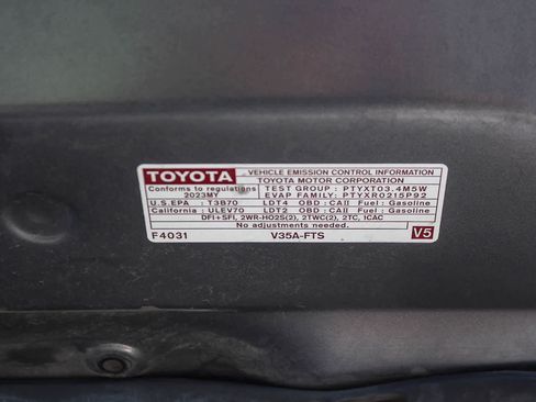 Used 2023 Toyota Tundra SR5 w/ SR5 Convenience Package AWD/4WD image 35