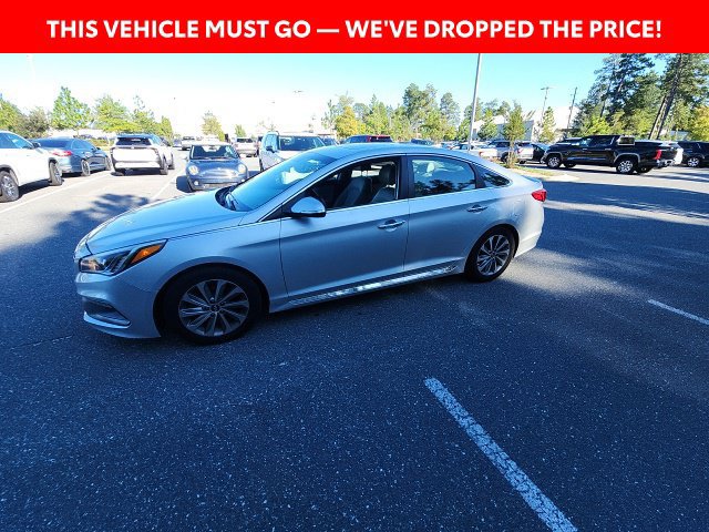 Used 2016 Hyundai Sonata Sport w/ Option Group 1V FWD image 7