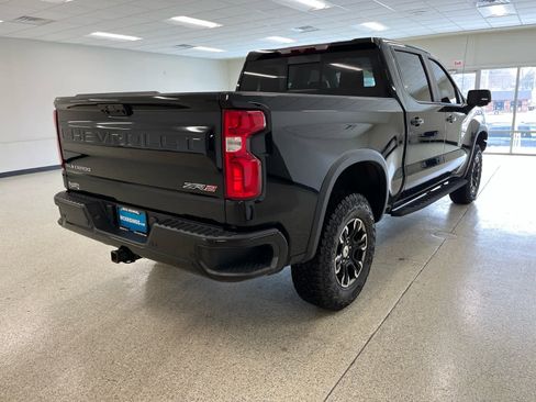 Used 2022 Chevrolet Silverado 1500 ZR2 image 7