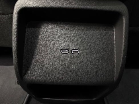 New 2026 Chevrolet Equinox EV LT image 25