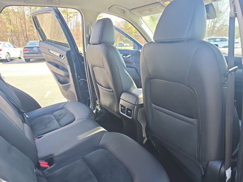 Used 2017 MAZDA CX-5 Touring image 11