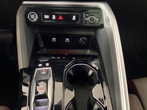 Used 2025 Audi Q5 Premium Plus w/ Premium Plus image 26