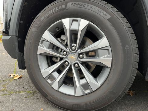 Used 2025 Chevrolet Equinox LT image 30