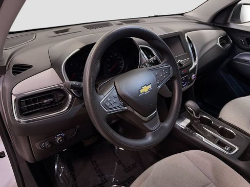 Used 2024 Chevrolet Equinox LS FWD image 7