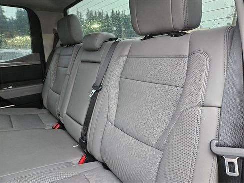 Used 2023 Toyota Tundra Limited image 5