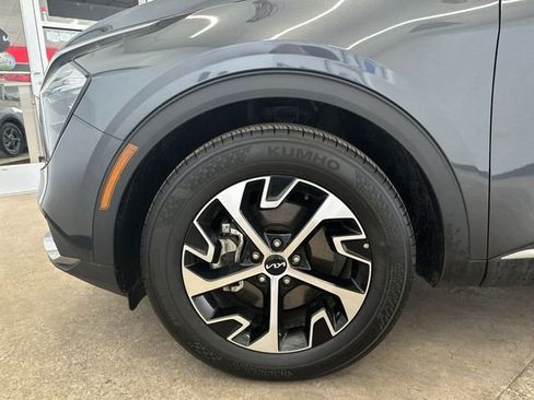 Certified 2023 Kia Sportage EX image 20