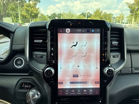 New 2026 RAM 1500 Laramie w/ Trailer Tow Group image 22