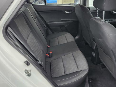 Used 2023 Kia Rio S image 17
