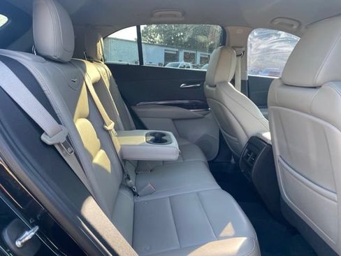 Used 2023 Cadillac XT4 Luxury FWD image 15