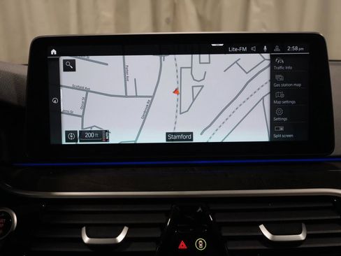 Used 2023 BMW 530i xDrive 530i xDrive w/ Premium Package image 18