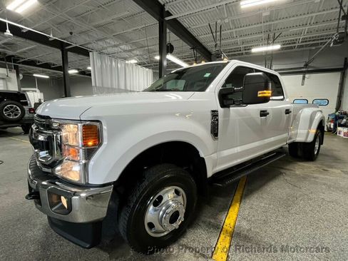Used 2020 Ford F350 XLT w/ XLT Value Package image 10