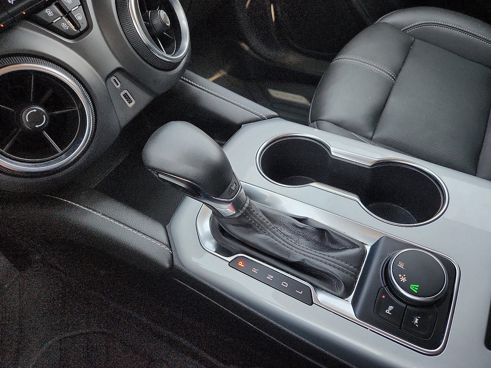 Used 2024 Chevrolet Blazer LT w/ LPO, Floor Liner Package FWD image 26