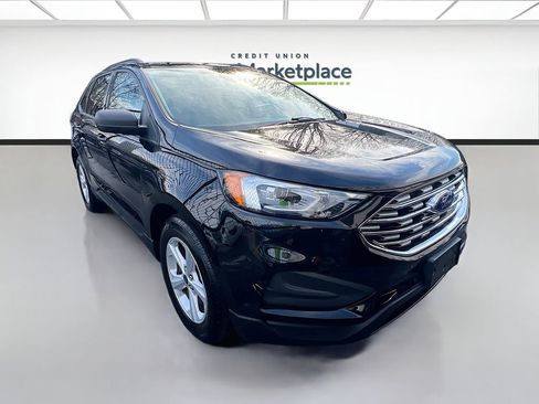 Used 2021 Ford Edge SE image 1
