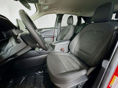 Certified 2024 Ford Escape Active FWD image 12