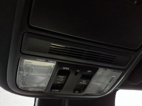 Certified 2022 Honda Pilot TrailSport image 26