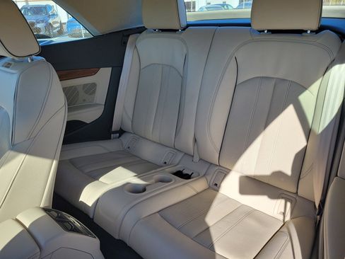 Used 2022 Audi A5 2.0T Premium Plus w/ Premium Plus image 9