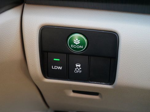 Used 2015 Honda Accord EX-L image 26