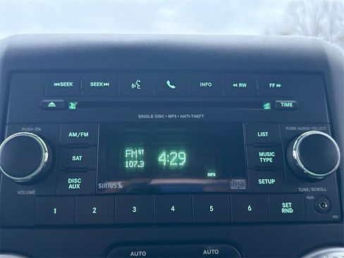 Used 2015 Jeep Wrangler Rubicon w/ Power Convenience Group image 12