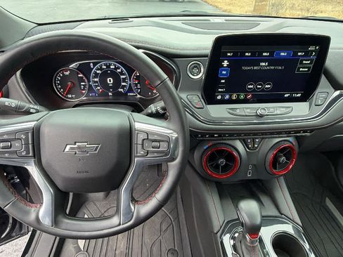 Certified 2024 Chevrolet Blazer RS w/ Enhanced Convenience Package image 11