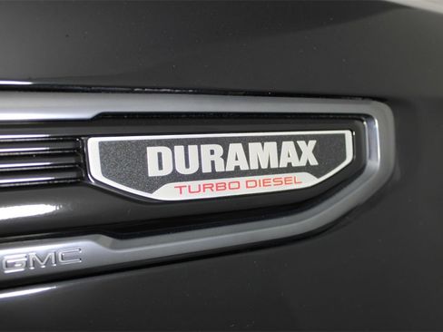 Used 2021 GMC Sierra 1500 AT4 image 11