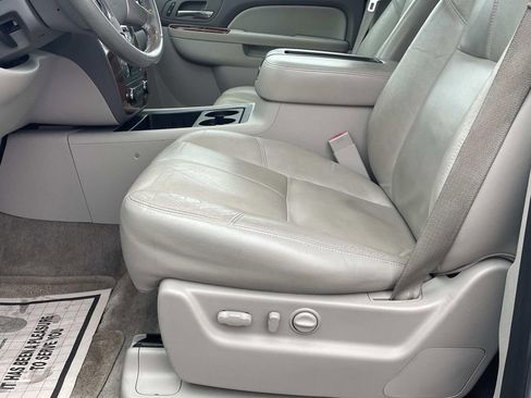 Used 2013 Chevrolet Tahoe LT w/ Luxury Package image 20