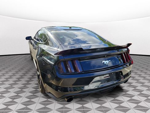 Used 2016 Ford Mustang Premium RWD image 4